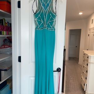 Turquoise, Camille la Vie gown